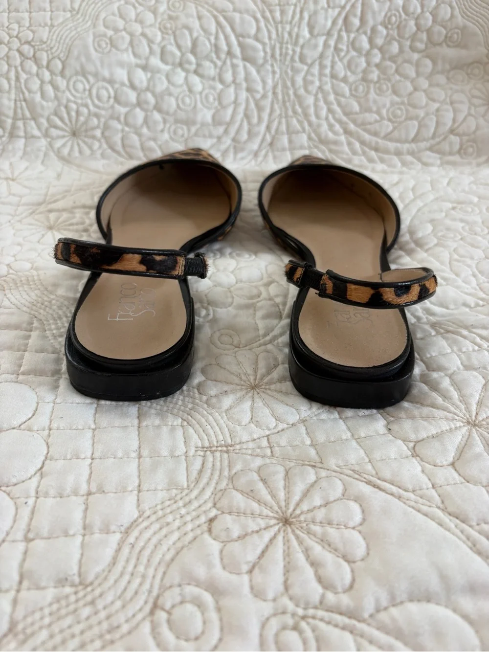 Leopard Print Pointed Slingback Flats - size 10